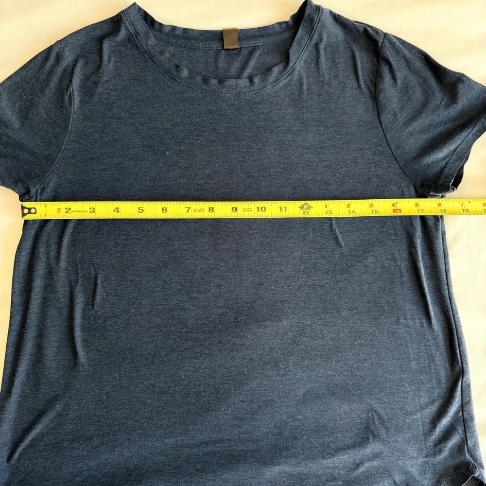 Beyond Yoga "On the Down Low" T-Shirt Nocturnal Navy Blue Soft Workout Tee - Picture 15 of 15